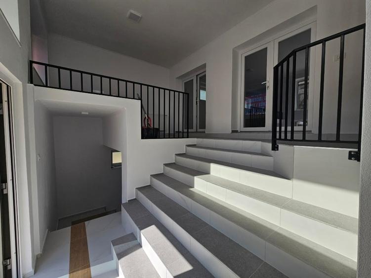 3 spații comerciale de vânzare | Sânnicolau Mare - 1