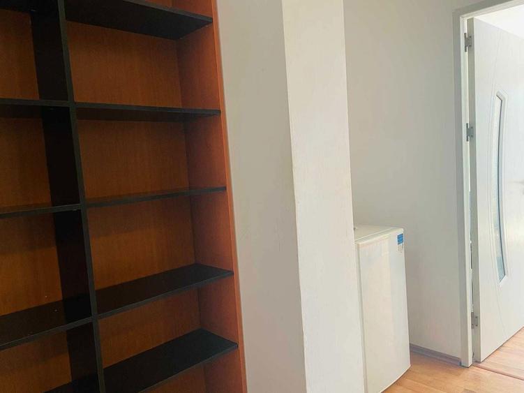 Proprietar inchiriez garsoniera vesela si luminoasa, chiar la metrou Costin Georgian, LIBERA, pet friendly - 6
