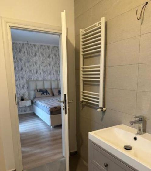 Casa 4 camere, P+1+Pod, toate utilitatile - 3