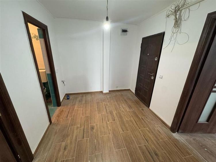 Ap 2 cam, 60 mp utili, et 2/3, hol patrat logie si balcon,renovat ! - 7