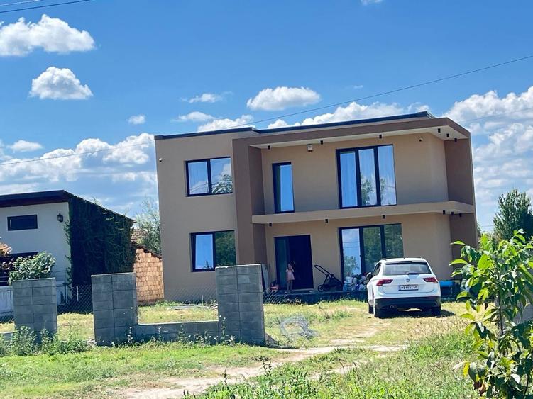 Casa de vanzare Petroasa Mare - 8