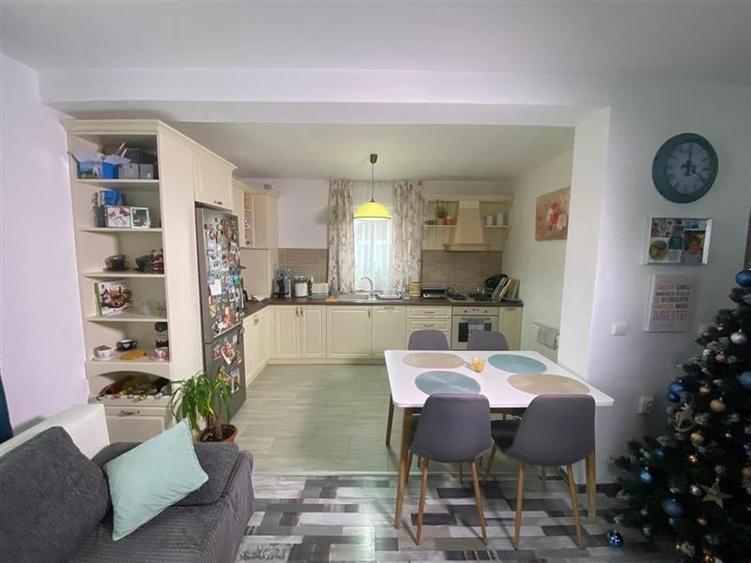 Comision 0%! Casă tip ?nșiruită, mobilată  și utilat - 2