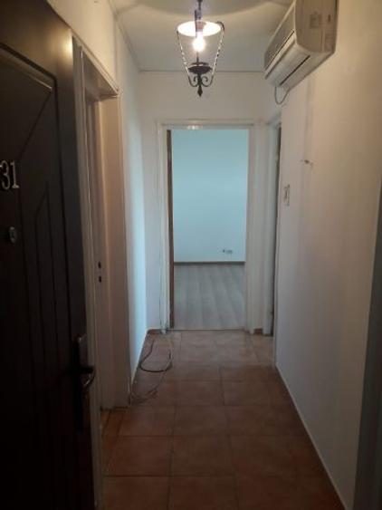 Apartament cu 2 camere decomandat în Berceni - 9