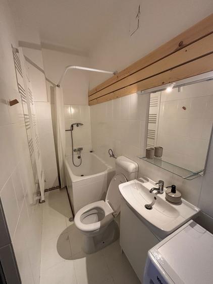 Inchiriez apartament la curte comuna zona Elisabetin - 6