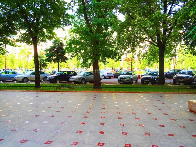 3 camere de vânzare – Piața Unirii, plan secund – poziție excelentă