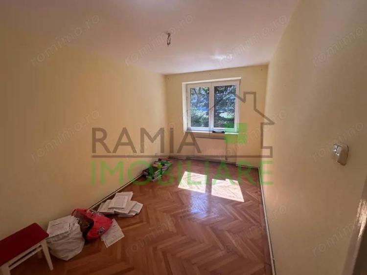 Apartament decomandat, luminos, zona Calea Bucure?ti - 5
