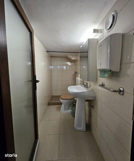 Birou/ Spatiu comercial de inchiriat zona Garii Oradea - 9