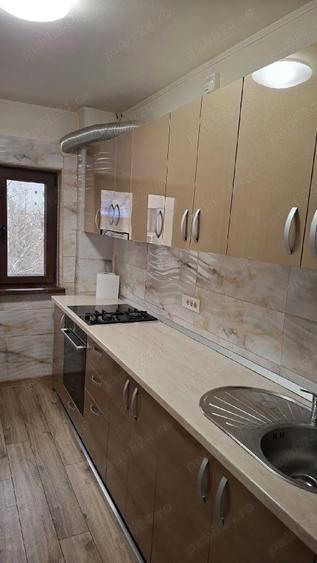 Inchirieri apartamente 2 camere decomandat - 8