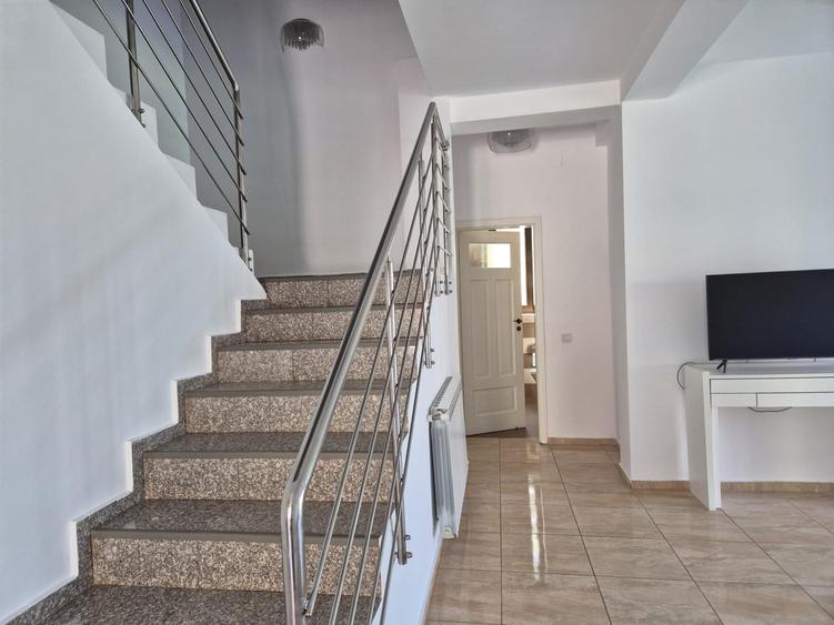 Vilă de lux, P+E, zona Lazu - 2