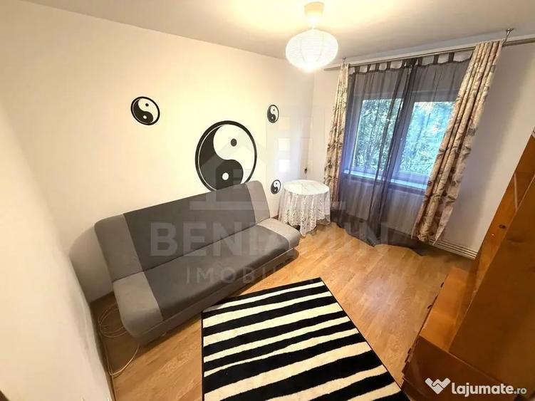 Apartament cu 3 camere decomandat în Rovine