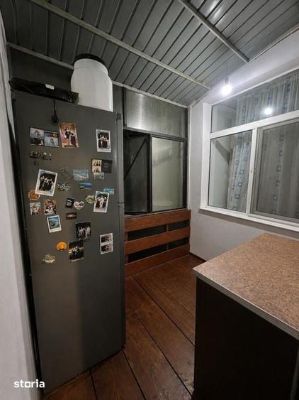 Apartament cu 3 camere semidecomandat în Ultracentral