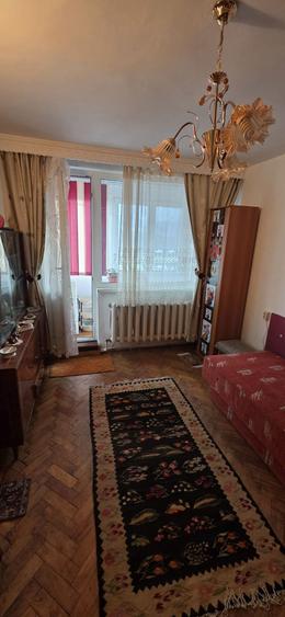 Vand sau schimb apartament 2 cam,decomandat in Piatra Neamt -Precista - 2