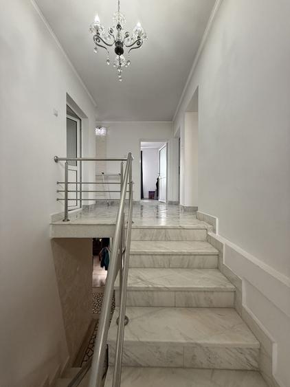 Casă/vilă P+1 cu terasă 210 mp + anexă 80 mp și teren 470 mp - 14