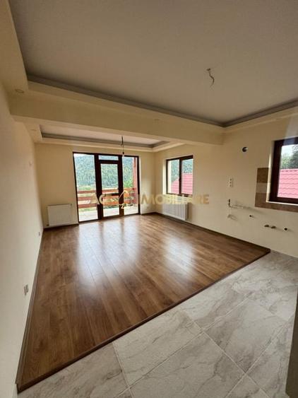 Apartament 2 camere | Busteni  | Loc de Parcare | View Superb - 6