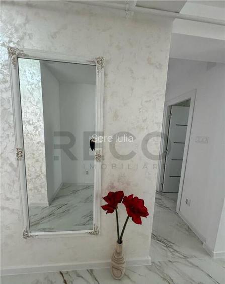 Reco Apartament ultracentral in Stei Reco Apartament ultracentral in Stei