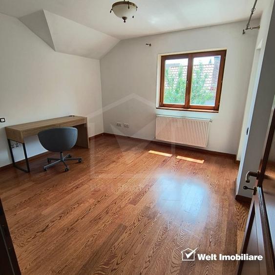 Casa 4  camere, 3 dormitoare, 180 mp utili, 400 mp teren, Europa - 8