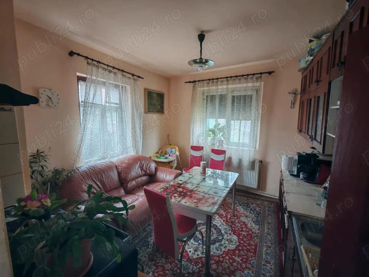 Casa de vanzare, Cetate Dolj , Zona Centrala( langa targ) , La cheie - 1