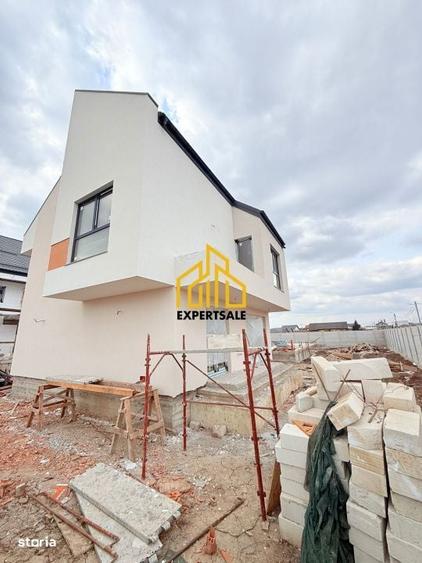 Vila Moderna Cartierul Independentei/4 camere/ Mansarda locuibila - 1