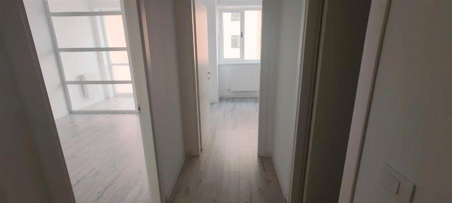 1 CAM DECOMANDAT CAPT CUG VISOIANU ETAJ INTERMEDIAR - 1