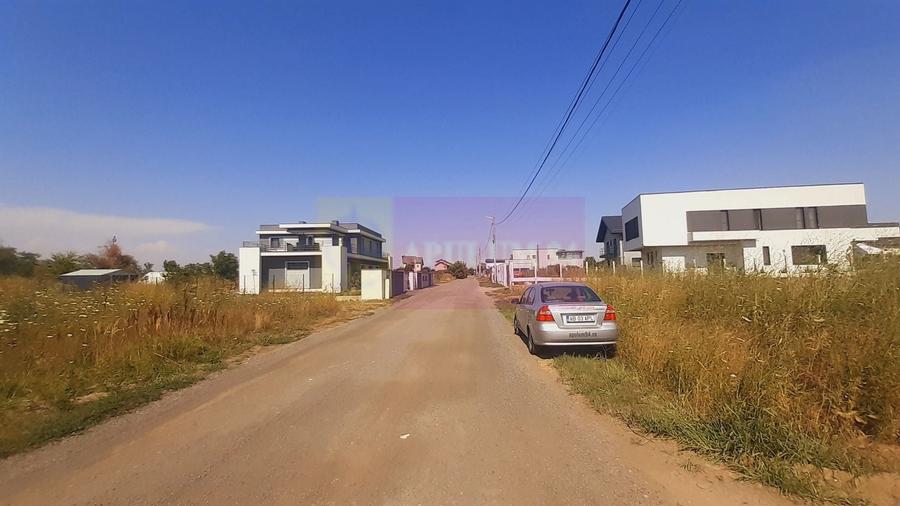 Teren Construcții intravilan de 4715 mp, în Brănești