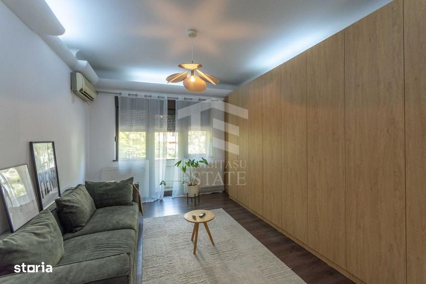 Apartament cu 4 camere în Arcul de Triumf