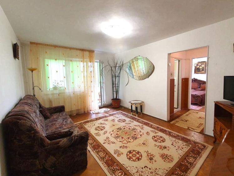 Apartament cu 2 camere semidecomandat, mobilat în Astra