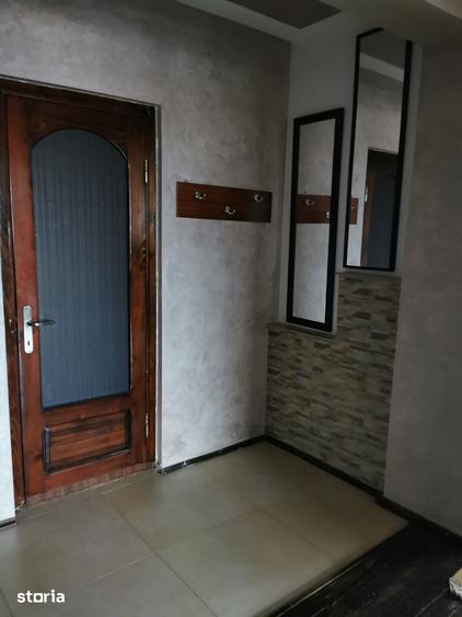 Apartament cu 3 camere în George Enescu
