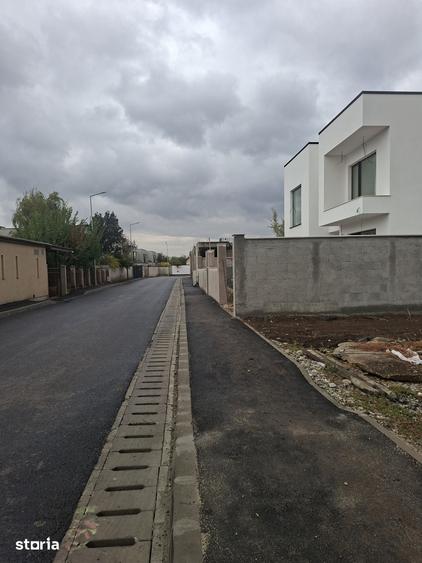 Teren de 445 mp, în Central
