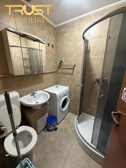 Apartament cu 2 camere decomandat în Astra