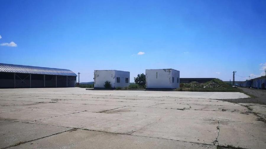 Spațiu industrial, de 10,216 mp, în Baia