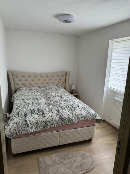 Apartament cu 3 camere semidecomandat, mobilat în Sud-Est
