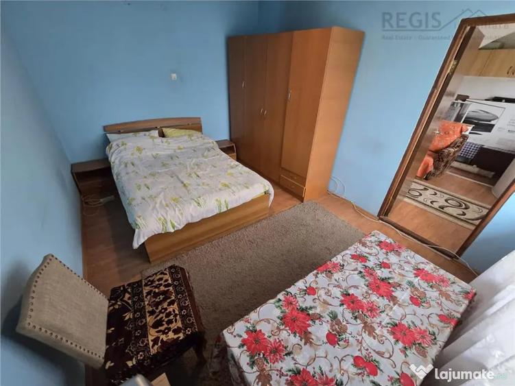 Apartament cu 4 camere semidecomandat în Stupini