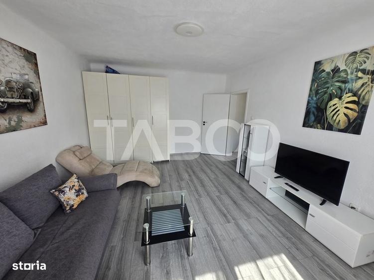Casă cu 2 camere decomandat în Lazaret