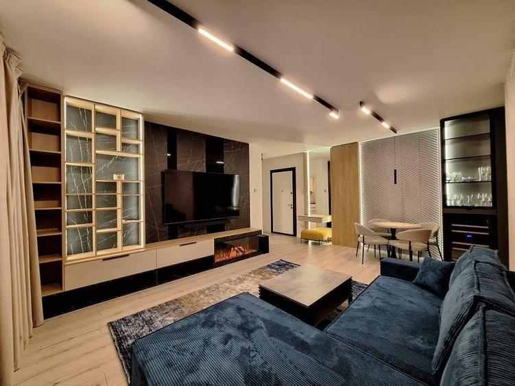 Apartament cu 3 camere decomandat, mobilat în Lacul Tei
