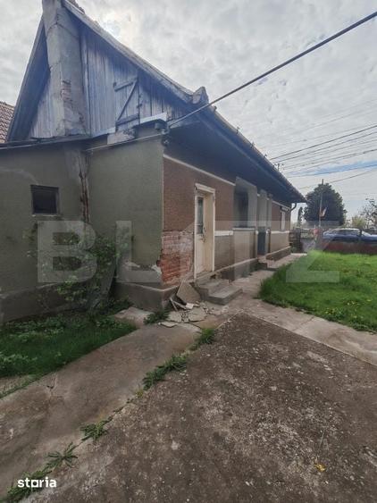 Casă cu 2 camere cu Teren 660 Mp în Mihai Viteazu