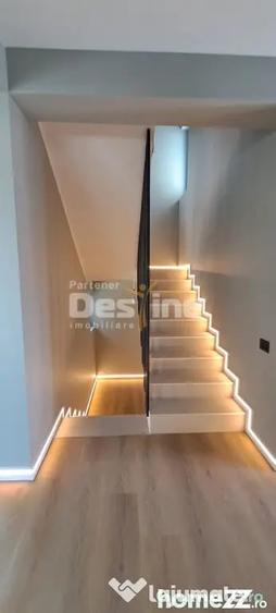 Casă cu 4 camere cu Teren 500 Mp în Vișani