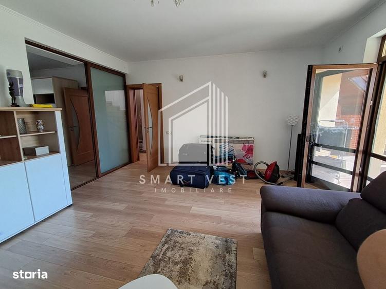 Casă cu 4 camere în Central