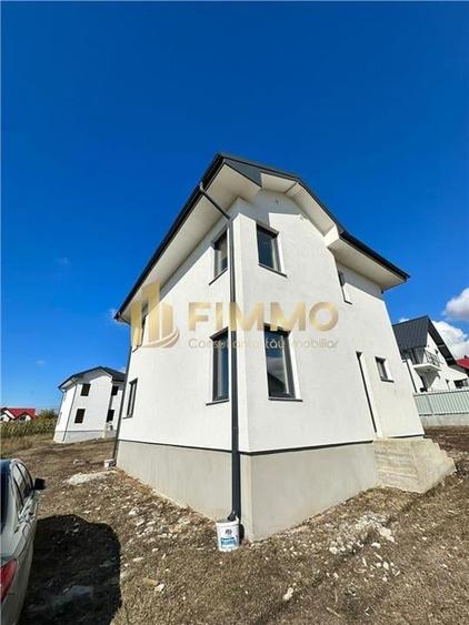 Casa individuala | 4 camere | 400 mp | ID:1427 - 2