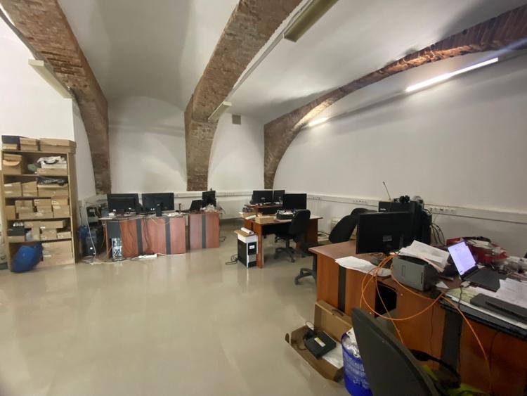 Spatiu Comercial 90 mp Centrul Istoric - 4