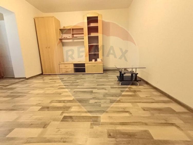 Apartament 1 camera parter inalt cu centrala pe gaz Micalaca - 2