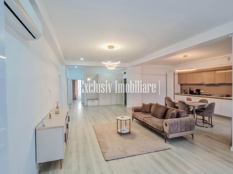 UNICAT -- Vedere la Mare -- Apartament Remarcabil cu 2 Terase si Parcare Privata - 9