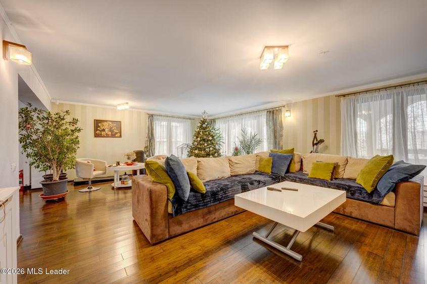 Casa Mogosoaia locuinta, scoala, after-school, gradinita, azil - 1