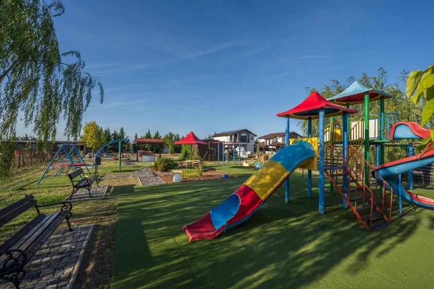 Casă cu fotovoltaice-Aria Residence –Siguranță si confort lângă Paradisul Verde - 12