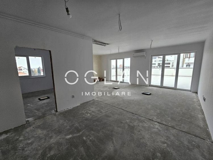 Penthouse 4 cam, terasa 78 mp, D-na Stanca, COMISION 0% - 5