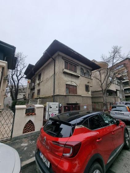 Apartament în vilă - Garaj (26mp) - intrare separată - 25