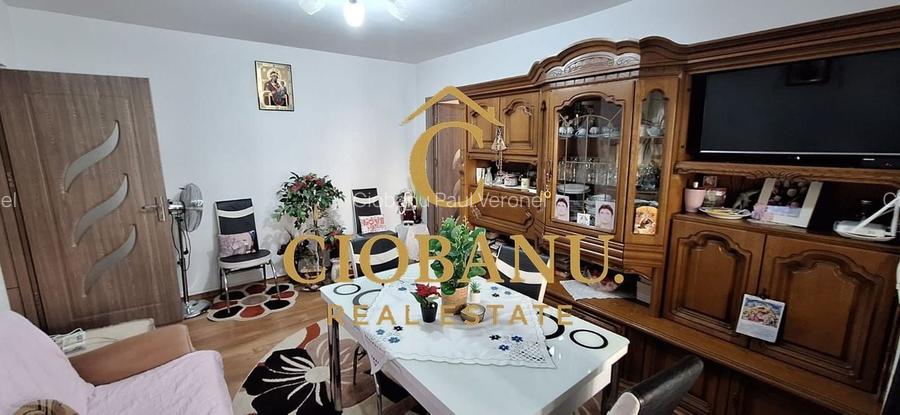 Apartament 3 camere ETAJ 1 de vanzare zona Craiovita Noua