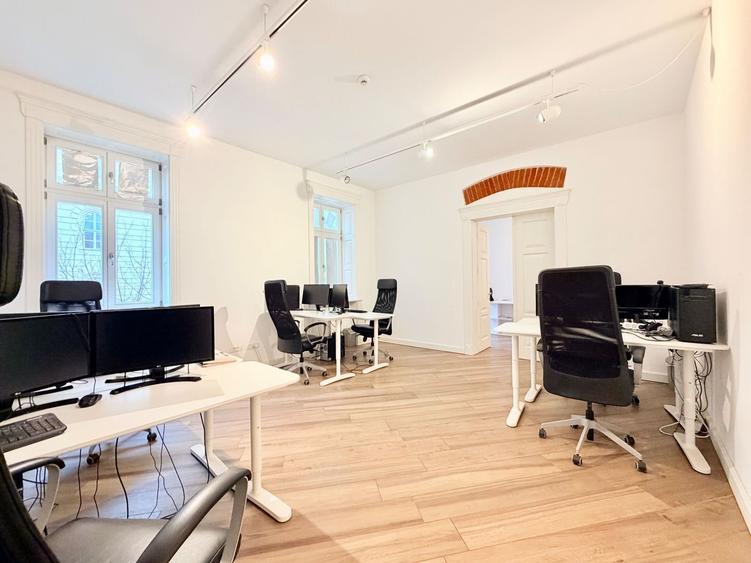 Spațiu Birou - Imobil istoric complet renovat - 17