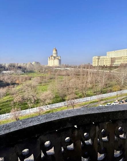 AP. 2 CAMERE PARCUL CAROL, PARCARE, BUCATARIE INCHISA, METROU 15 MIN - 7