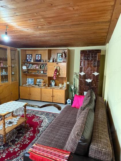 Casa comuna Dragoesti, judetul Valcea - 2