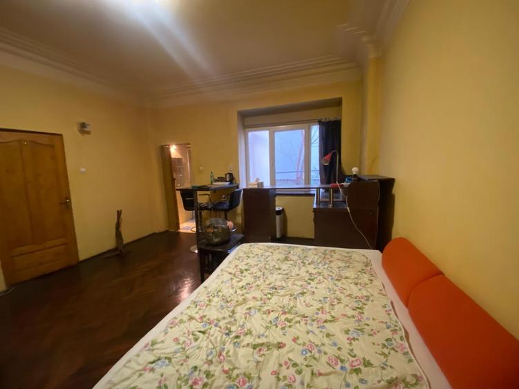 Vanzare garsoniera parter vila D+P+2 Cotroceni metrou Eroilor - 5